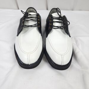 FootJoy Classics Tour Mens 7.5EE White/Black Saddle Golf Shoes Leather 51214